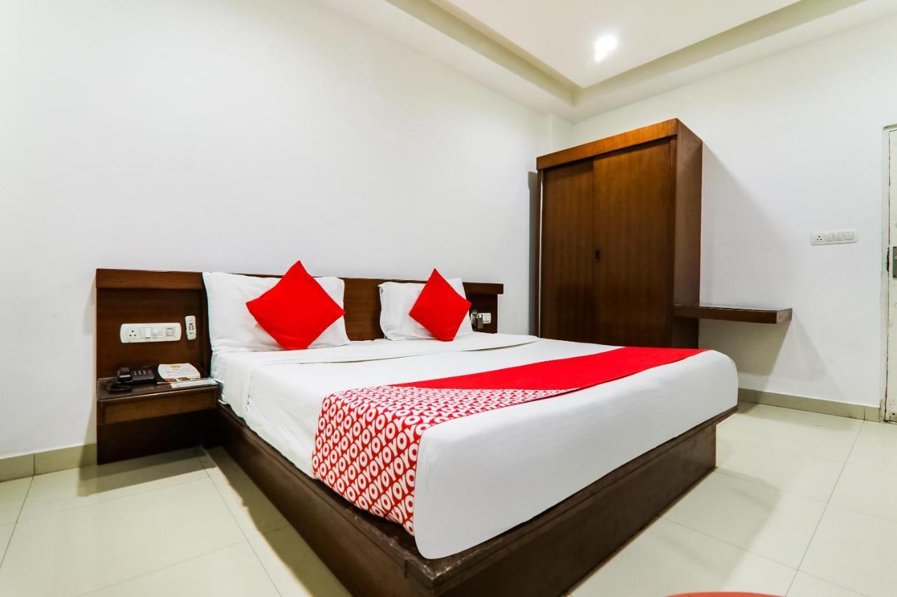 โอโย 4137 รีสอร์ต สิตากีรัน Hotel บาแรลลี ภายนอก รูปภาพ