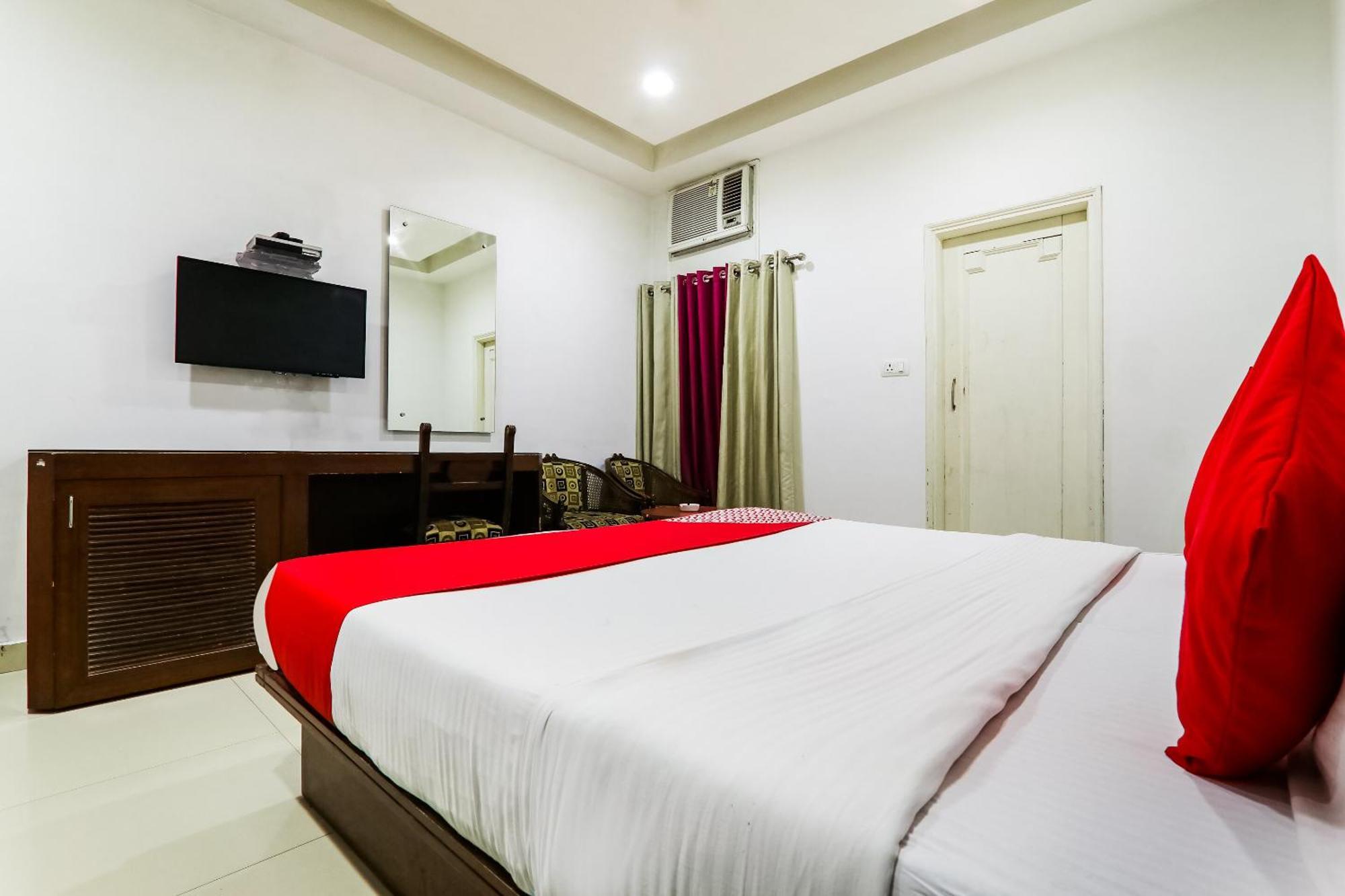 โอโย 4137 รีสอร์ต สิตากีรัน Hotel บาแรลลี ภายนอก รูปภาพ