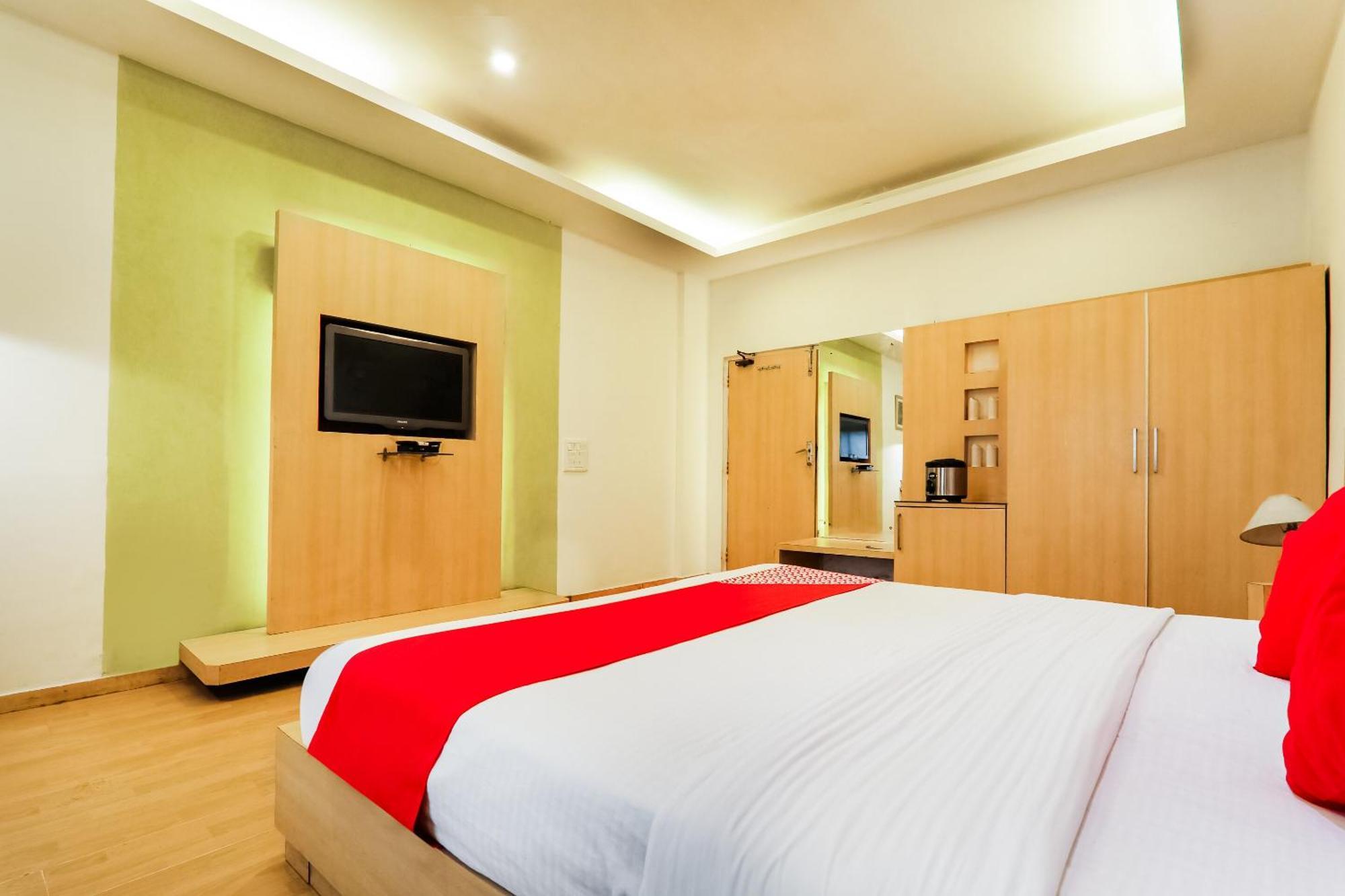 โอโย 4137 รีสอร์ต สิตากีรัน Hotel บาแรลลี ภายนอก รูปภาพ
