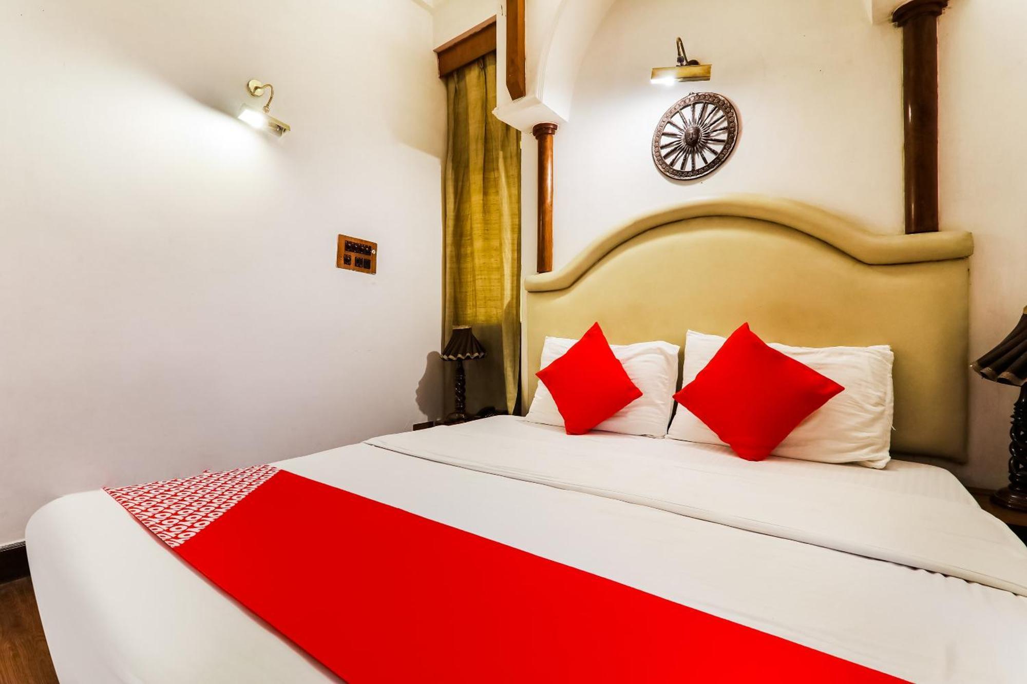 โอโย 4137 รีสอร์ต สิตากีรัน Hotel บาแรลลี ภายนอก รูปภาพ
