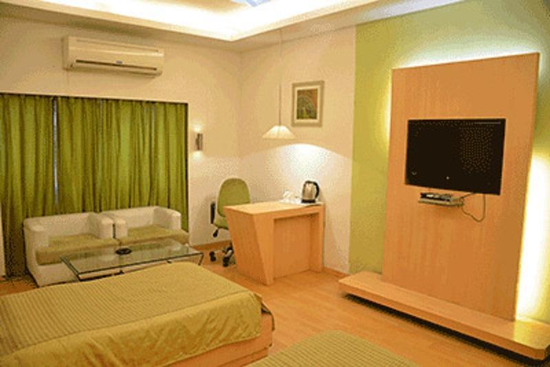 โอโย 4137 รีสอร์ต สิตากีรัน Hotel บาแรลลี ภายนอก รูปภาพ