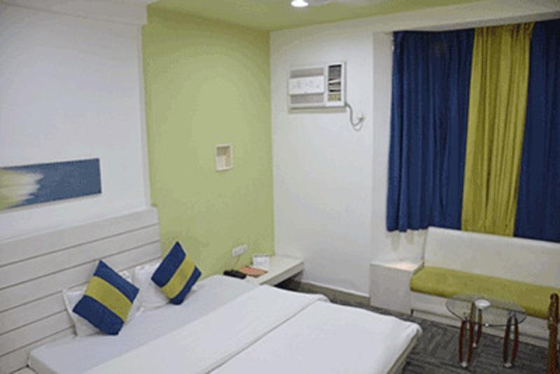 โอโย 4137 รีสอร์ต สิตากีรัน Hotel บาแรลลี ภายนอก รูปภาพ